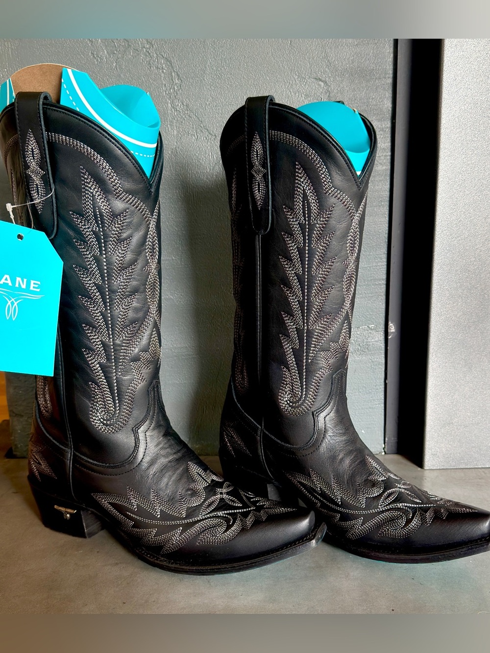 Lane Lexington Boot in Jet Black - NIB - Size 8B